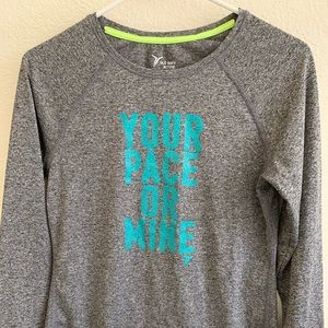 Old Navy crew neck performance long-sleeve